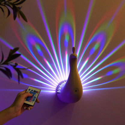 Peacock projection lamp - RGB mood lighting decor - Remote-controlled color-changing light