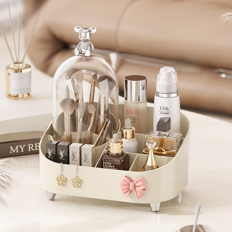 Bear Brush Cosmetic Organizer